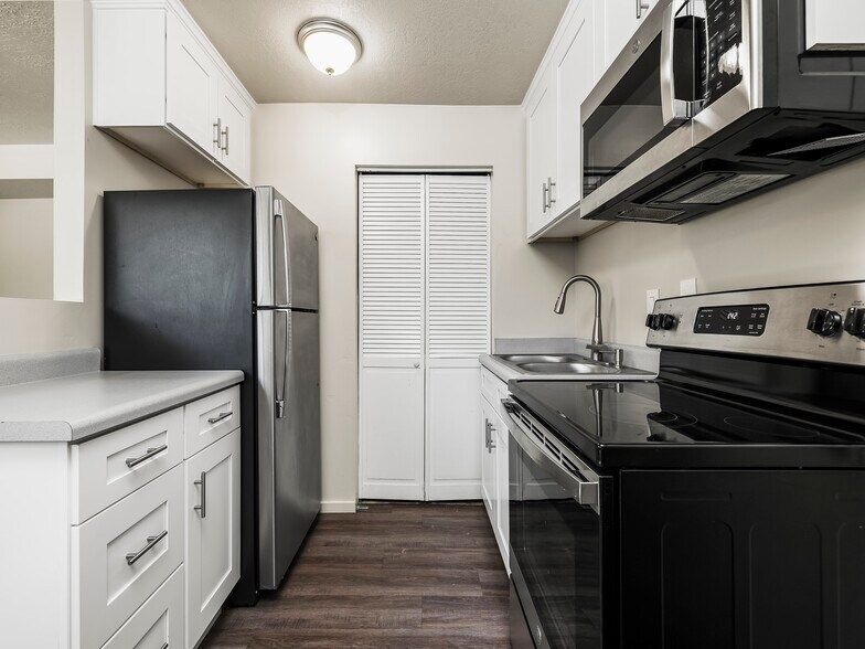 More Photos Of 339 S 600 W, Provo Apartments For Sale