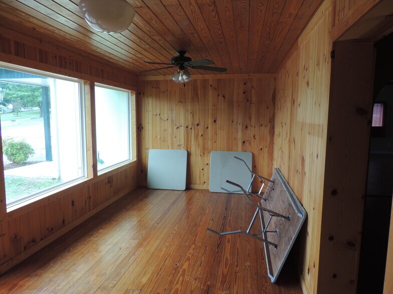 More Photos Of 7488 E Lee Hwy, Lenoir City Medical For Lease