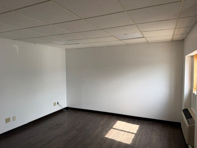 More Photos Of 2135 Maxim Dr, Rockdale Warehouse For Lease