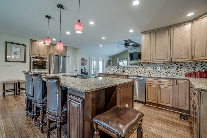 More Photos Of 12204 E County Road 76, Coyle Specialty For Sale