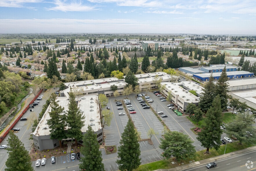 More Photos Of 11344 Coloma Rd, Gold River Unknown For Lease