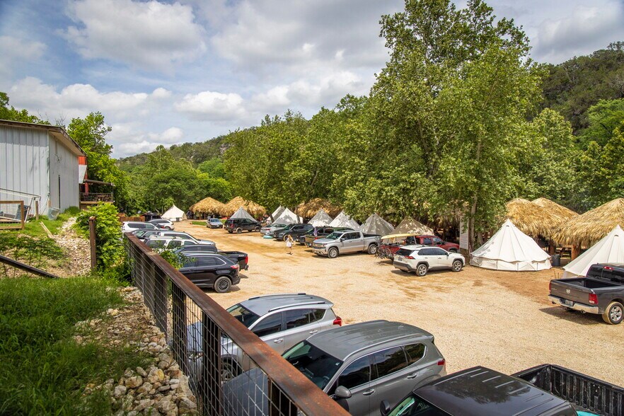 More Photos Of 7308 River Rd, New Braunfels Sports And Entertainment For Sale