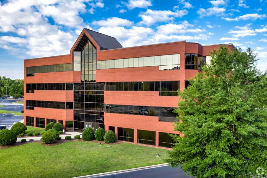 More Photos Of 7 Technology Cir, Columbia Office For Sale