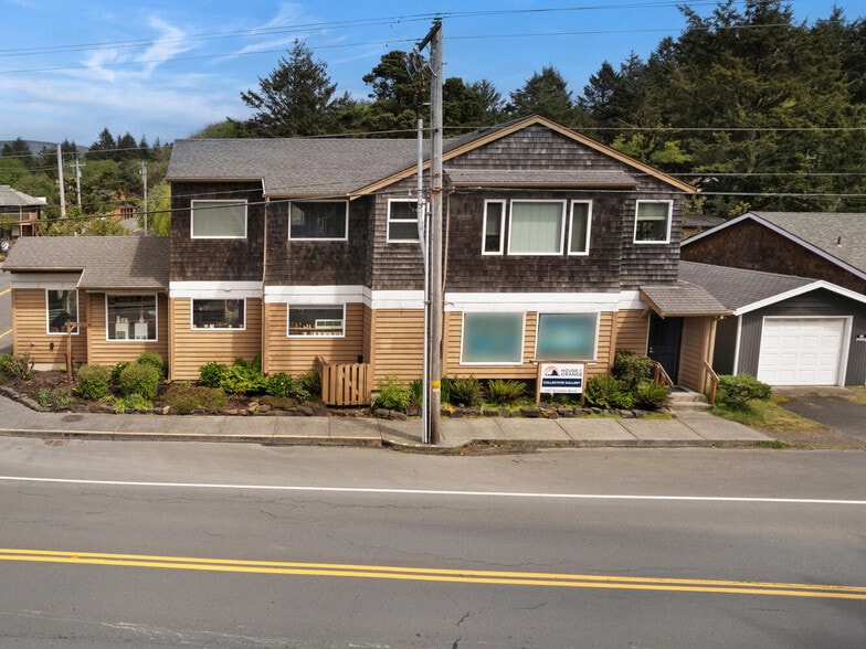 More Photos Of 107 Sunset Blvd, Cannon Beach Storefront Retail Residential For Sale