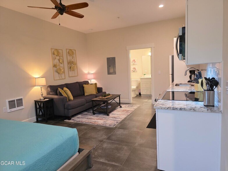 More Photos Of 800 Park Ave, Grand Lake Multifamily For Sale
