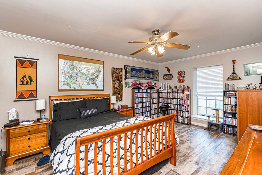 More Photos Of 901 Saint Rose Ave, Baton Rouge Apartments For Sale