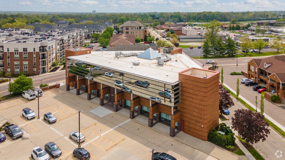More Photos Of 4901 Hunt Rd, Blue Ash Office For Lease