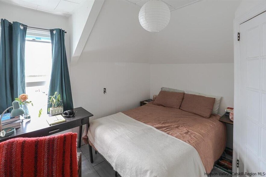 More Photos Of 58 Saint James St, Kingston Apartments For Sale