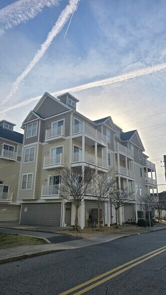 More Photos Of 5906-5908 Coastal Hwy, Ocean City Apartments For Sale