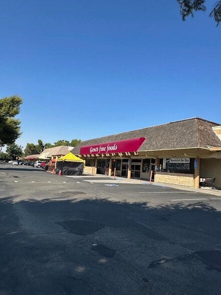 More Photos Of 2707 Hopyard Rd, Pleasanton General Retail For Sale