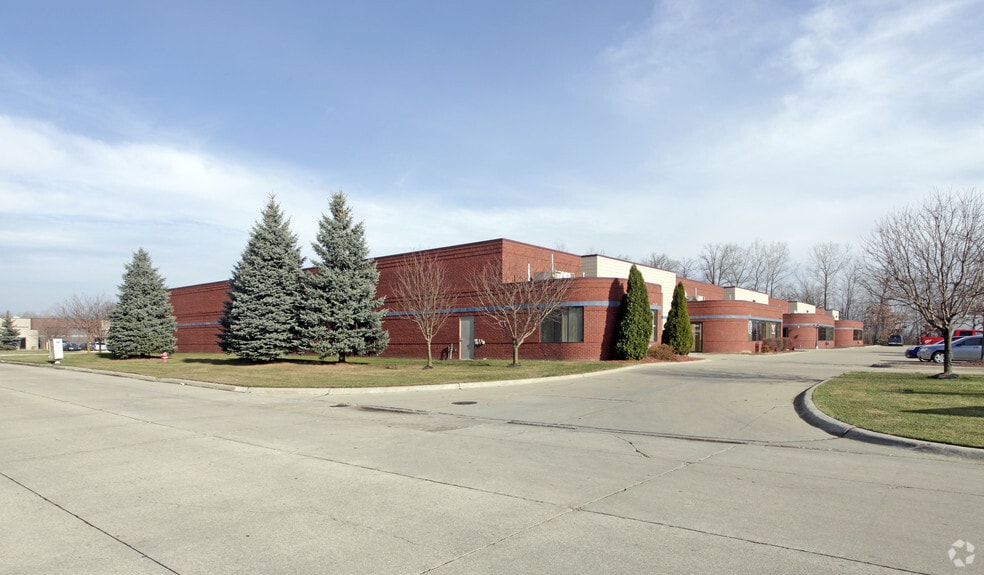 More Photos Of 51464 Oro Dr, Shelby Township Warehouse For Lease