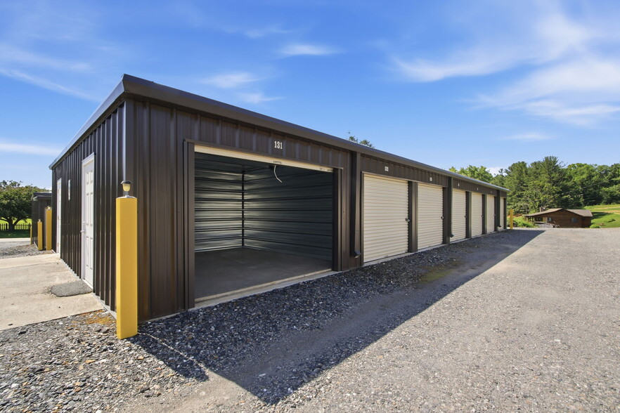 More Photos Of 1139/1143 Old Hwy 16 hwy, Jefferson Self Storage For Sale