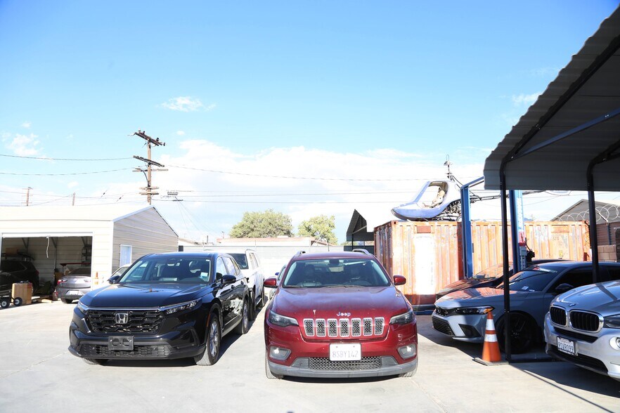 More Photos Of , Lancaster General Retail For Sale