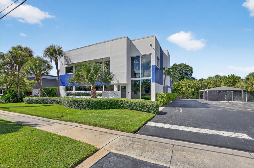 More Photos Of 442 NW 35th St, Boca Raton Office For Sale