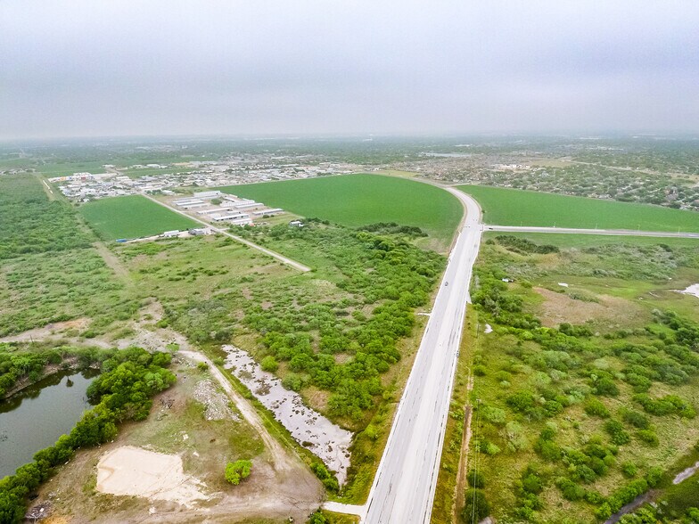 More Photos Of 7130 Brezina Rd, Corpus Christi Land For Sale