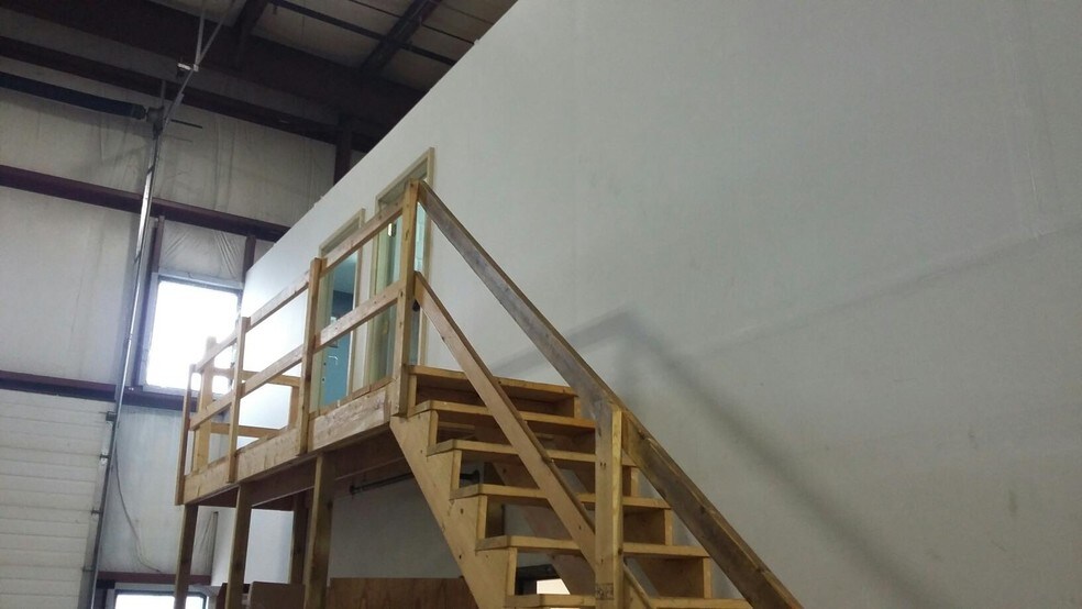 More Photos Of 5600 N 58th Ct, Lincoln Warehouse For Lease