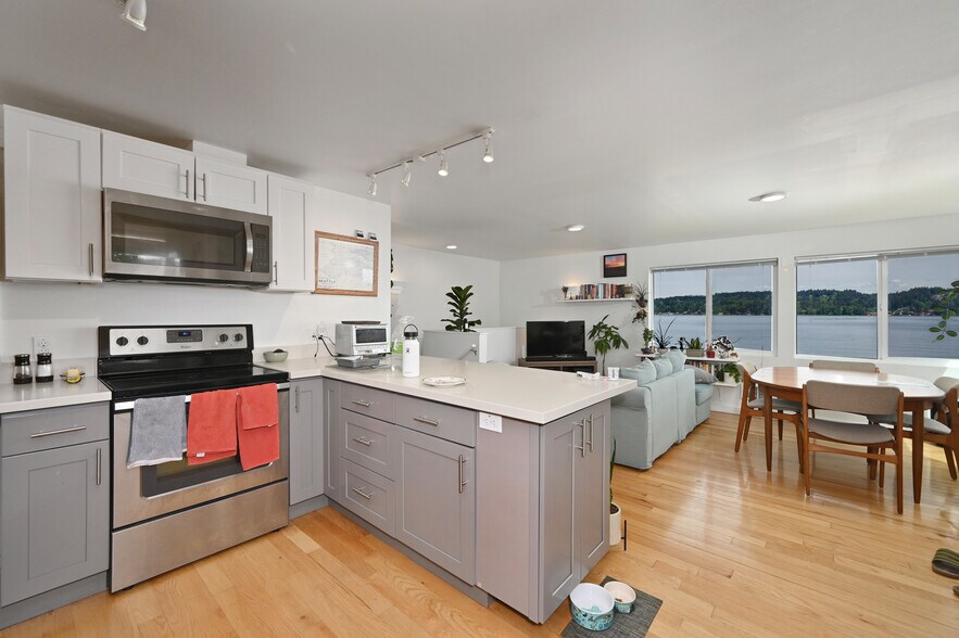 More Photos Of 8716 Sand Point Way NE, Seattle Apartments For Sale