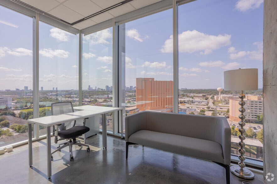 More Photos Of 2925 Richmond Ave, Houston Coworking Space