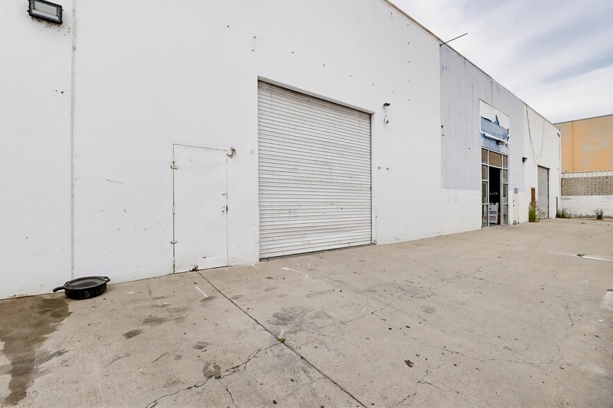 More Photos Of 2345 Via Segundo, San Ysidro Manufacturing For Sale