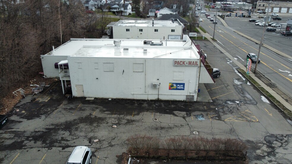 More Photos Of 518 Hooper Rd, Endicott Storefront For Sale