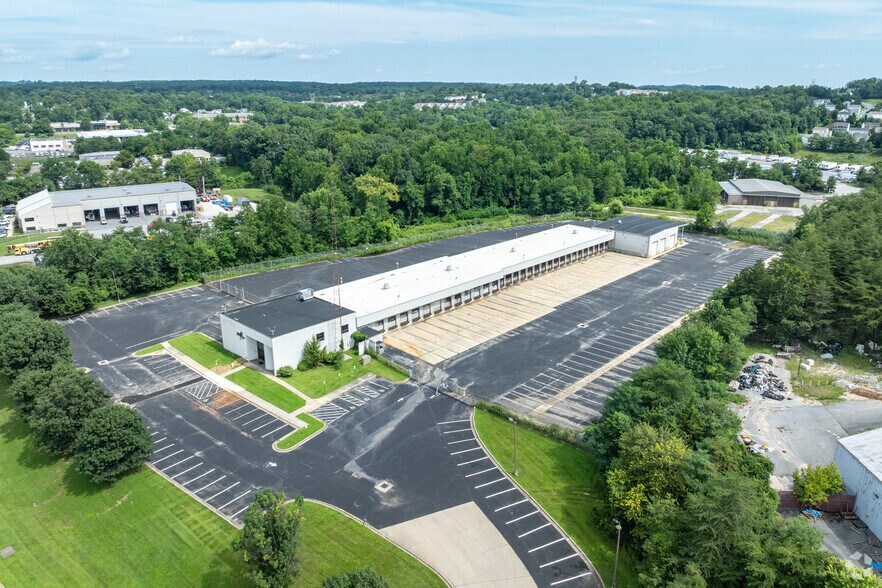 More Photos Of 6351 S Hanover Rd, Elkridge Truck Terminal For Lease