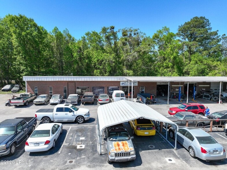 Primary Photo Of 3520 Trask Pky, Beaufort Flex For Sale