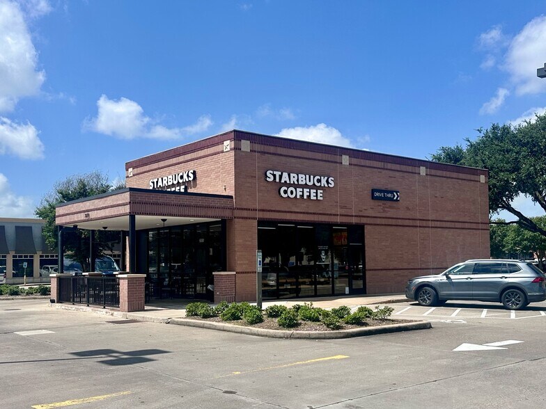 More Photos Of 3939-3965 N Dowlen Rd, Beaumont General Retail For Lease