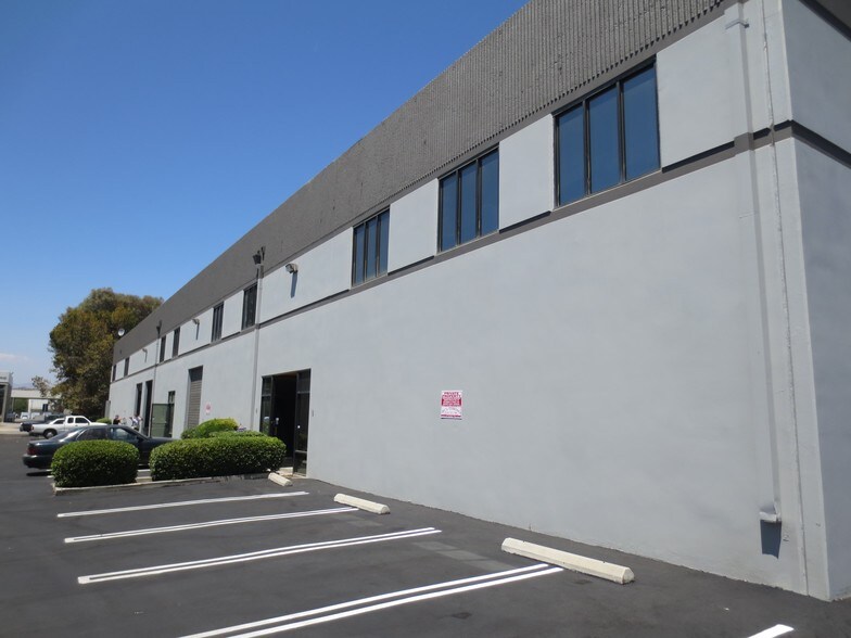 More Photos Of 24932 Avenue Kearny, Valencia Manufacturing For Lease