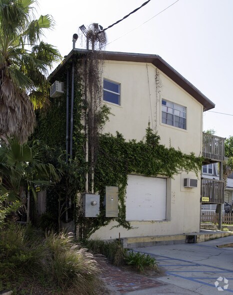 More Photos Of 228 N 2nd St, Fernandina Beach Warehouse For Sale