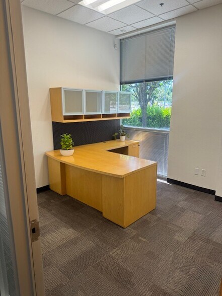 More Photos Of 6140 Hellyer Ave, San Jose Office Residential For Lease