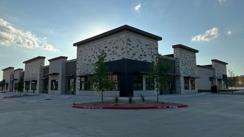 More Photos Of 15241 Ronald Reagan Blvd, Leander Storefront Retail Office For Lease