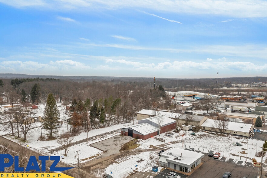 More Photos Of 50 Drummond Ave, Hubbard Warehouse For Lease
