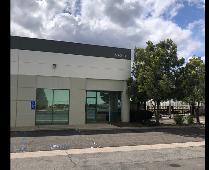 More Photos Of 570 Central Ave, Lake Elsinore Distribution For Lease