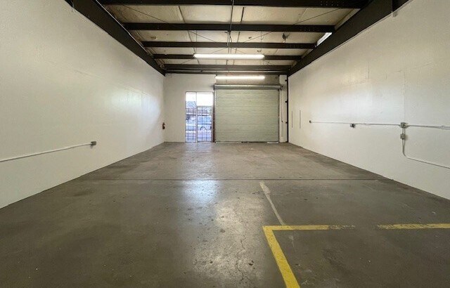 More Photos Of 807-831 Davis St, Vacaville Unknown For Lease