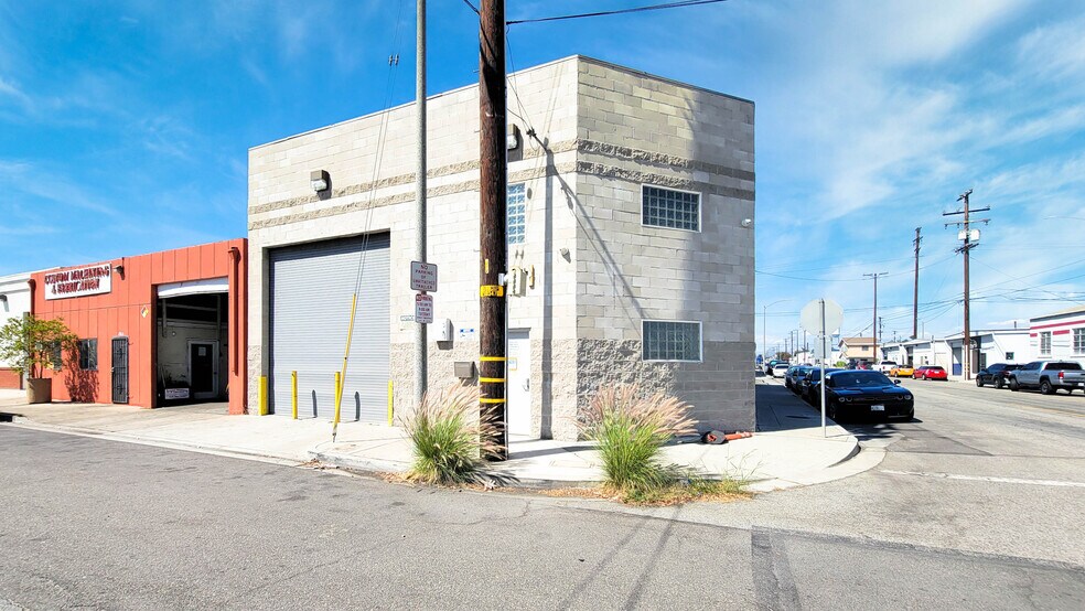 More Photos Of 1501 W 14th St, Long Beach Warehouse For Lease