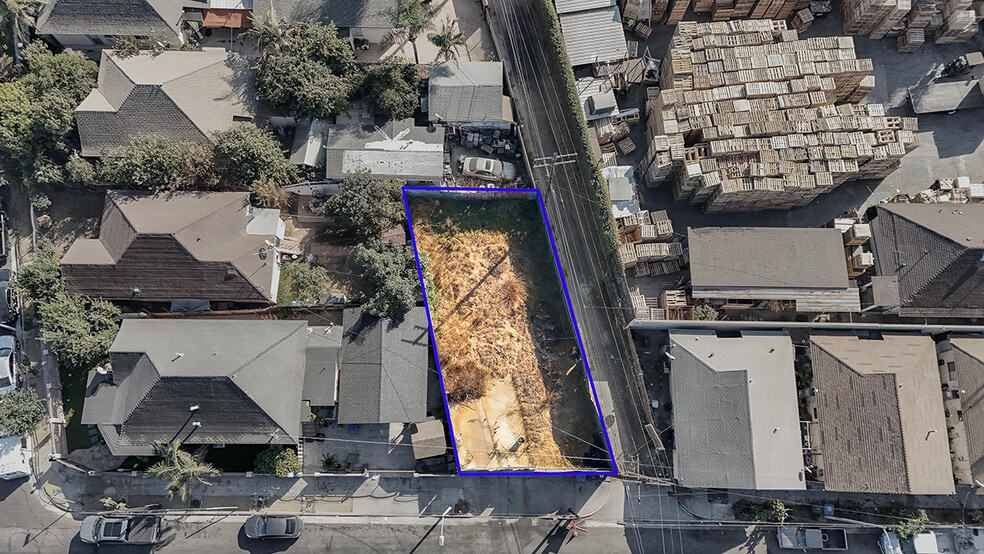 More Photos Of 2212 Compton Ave, Los Angeles Land For Sale