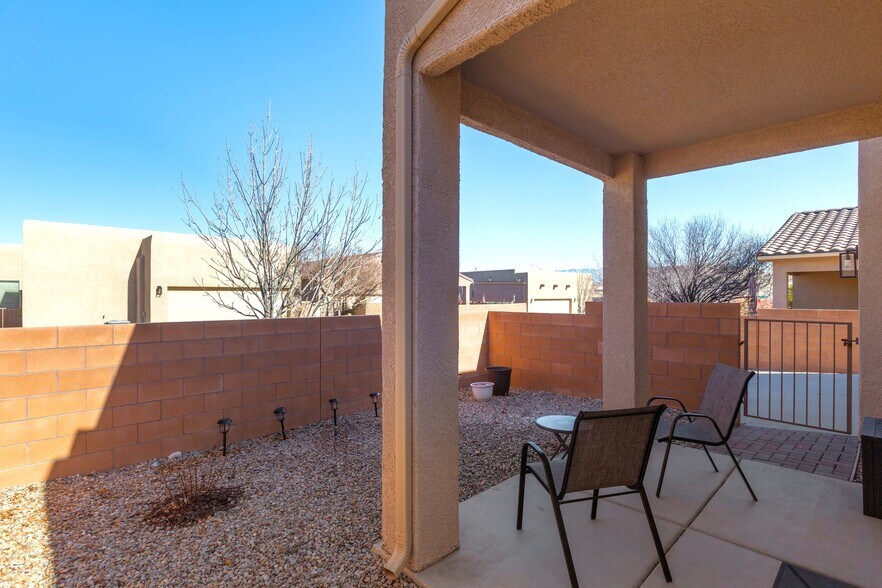 More Photos Of 8405 Wild Dunes Rd NW, Albuquerque Office For Sale
