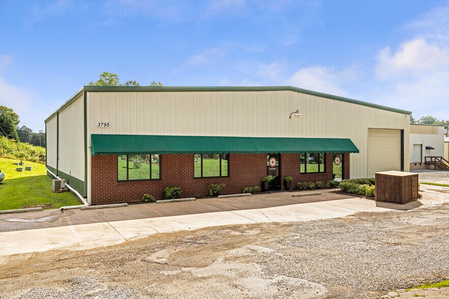 Primary Photo Of 3795 Evans Rd, Cumming Warehouse For Lease