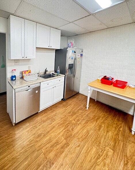 More Photos Of 7400 W 14th Ave, Denver Office For Sale