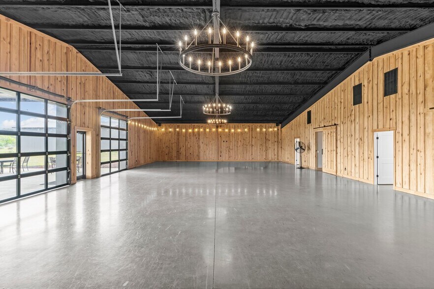 More Photos Of 11179 County Road 1, Enterprise Flex For Sale