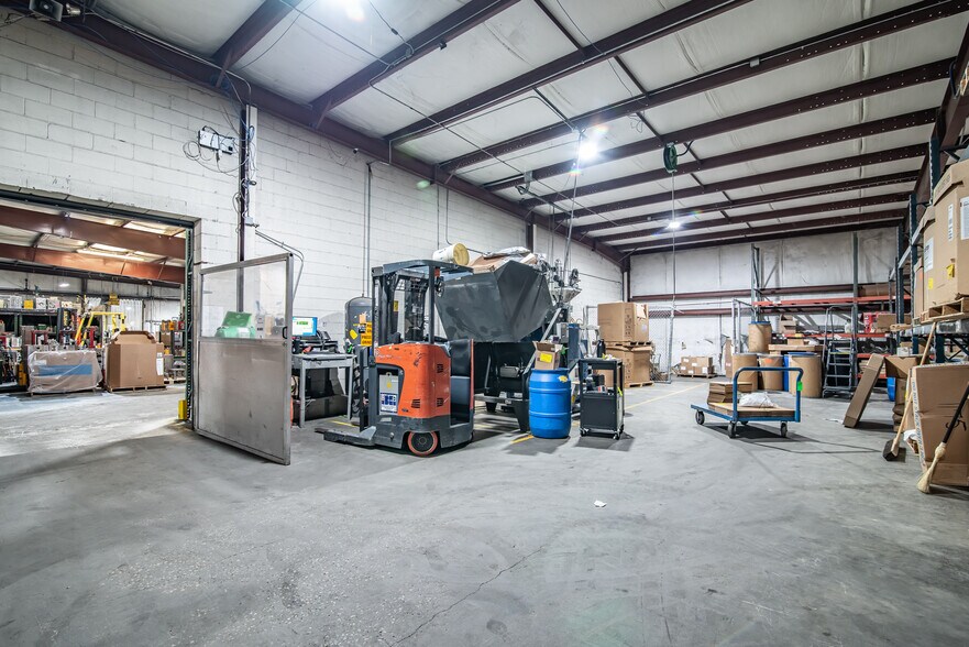 More Photos Of 4900 Highway 501, Myrtle Beach Light Manufacturing For Lease