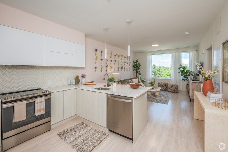 More Photos Of 39 Trotter Rd, Weymouth Apartments For Lease