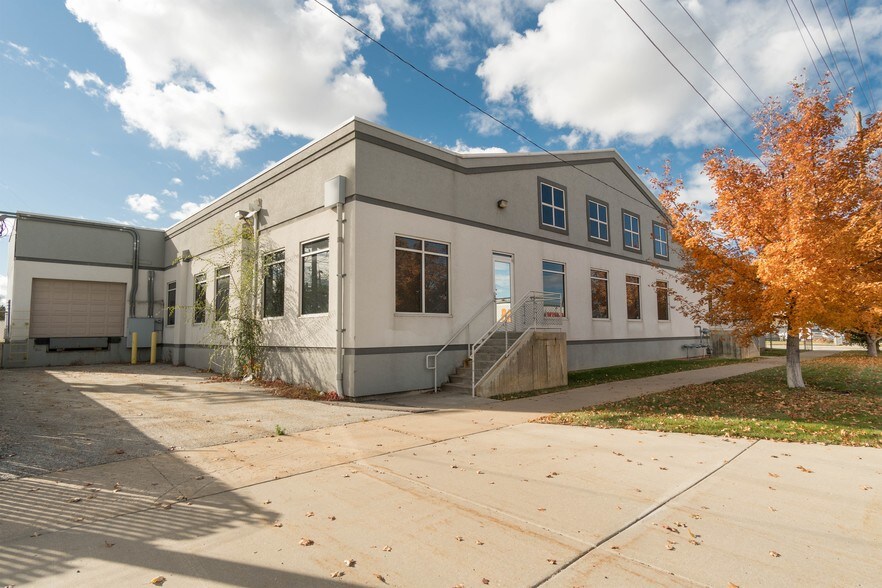 More Photos Of 155 31st St, Ogden Research And Development For Lease