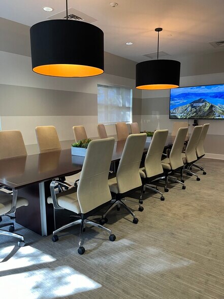 More Photos Of 1751 N Park Ave, Maitland Office For Lease