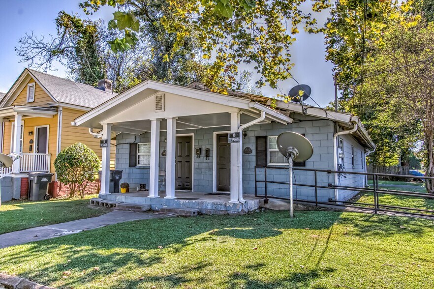 Primary Photo Of 20 Walker St, Augusta Apartments For Sale