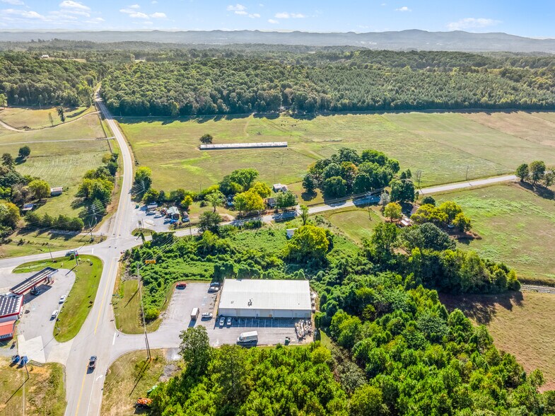 More Photos Of 9181 W Highway 136, Chickamauga Freestanding For Sale