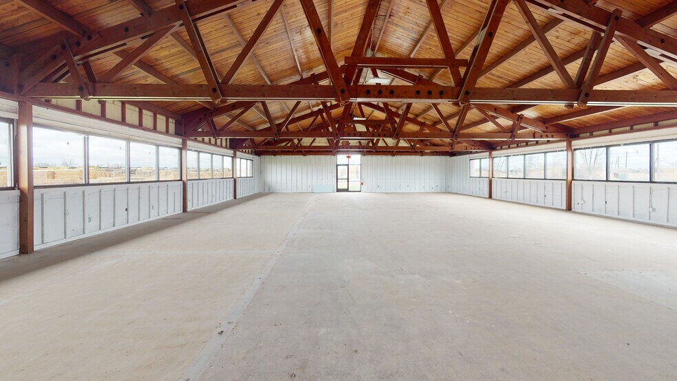 More Photos Of 4868 Wilder Rd, Bay City Medical For Lease