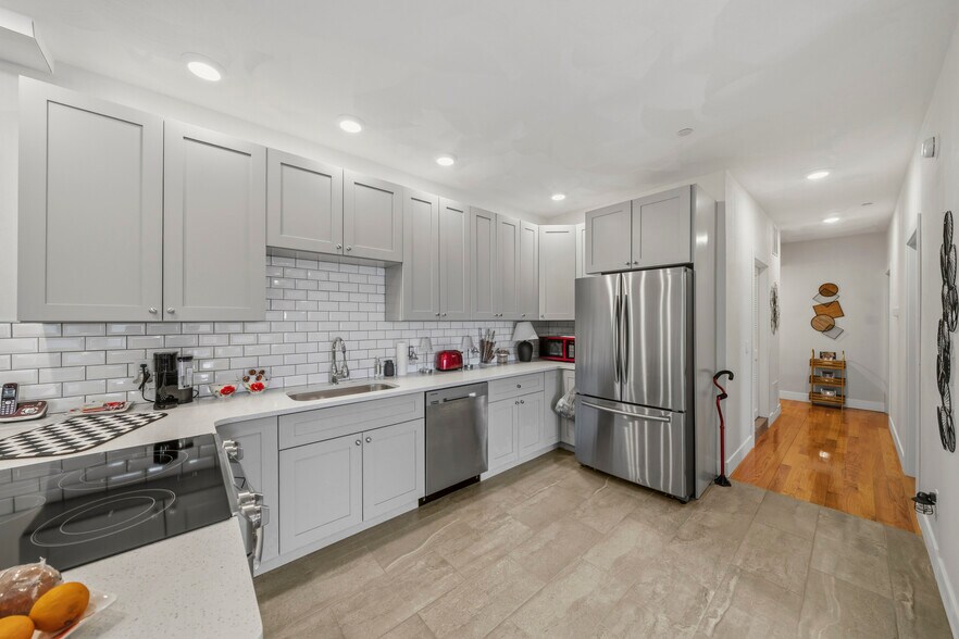 More Photos Of 812 Broad St, Milford Apartments For Sale