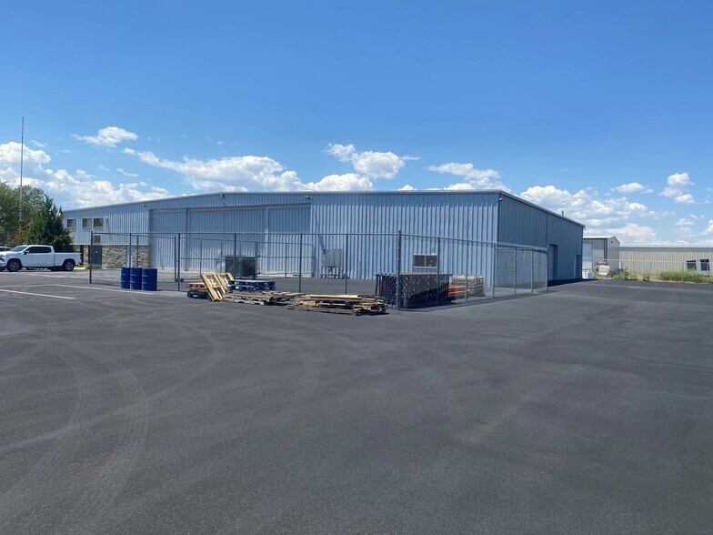 More Photos Of 500 N Link Ln, Fort Collins Warehouse For Sale