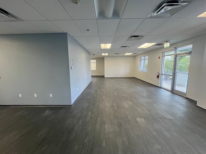 More Photos Of 260 SW Natura Ave, Deerfield Beach Office For Sale